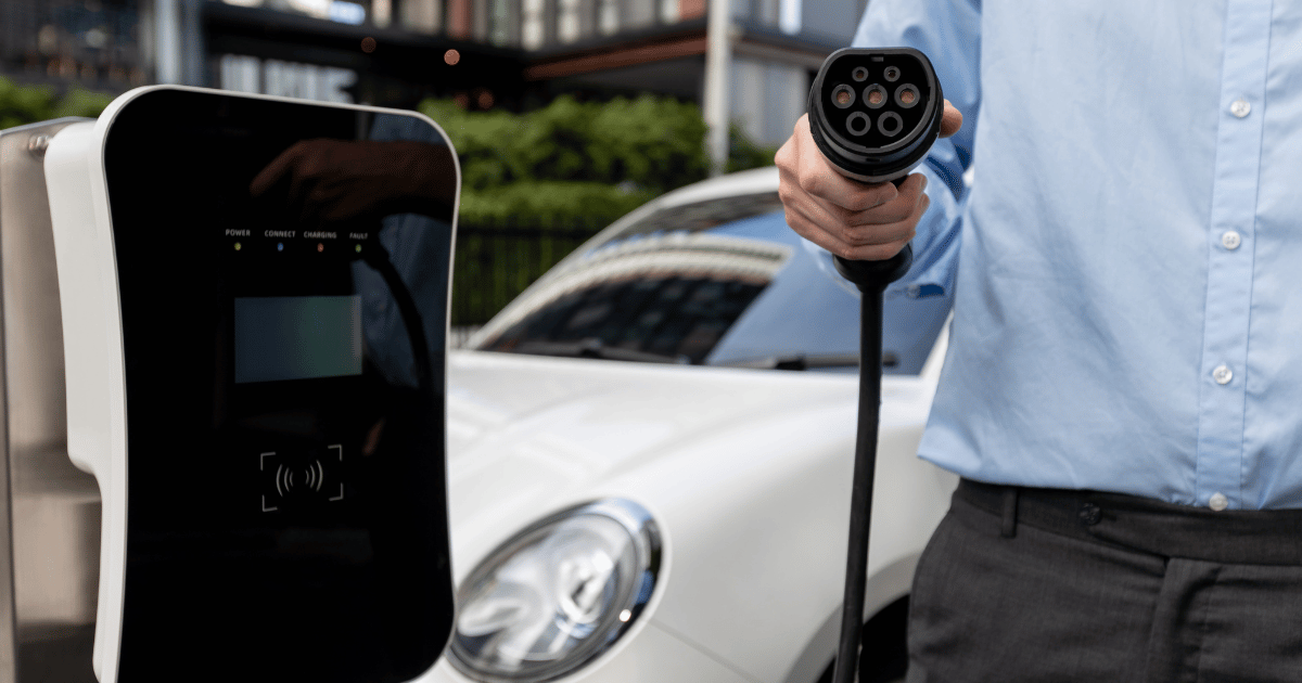 自宅充電の電気自動車向け設備と設置費用・おすすめ充電器